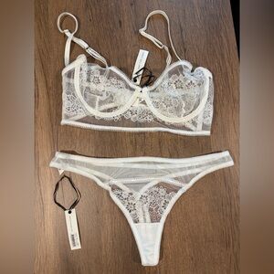 NWT Kat The Label Chateau Bra and Thong White Size L